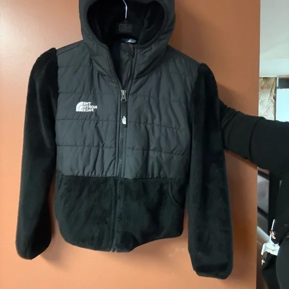 The North Face Black and Dark Gray Hooded Jacket - Picture 3 of 11